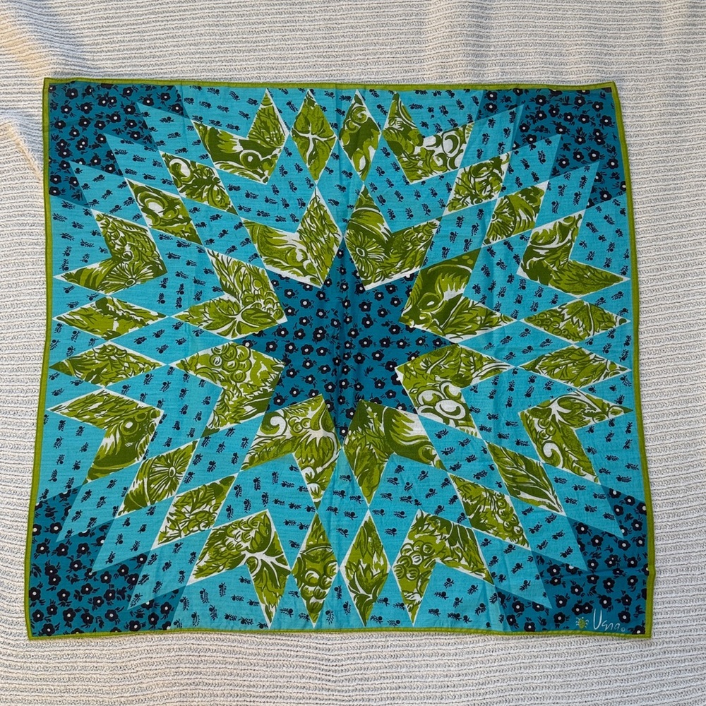 Vintage Vera Star Pattern Scarf